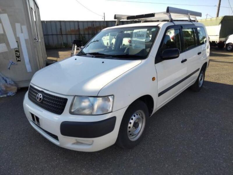 TOYOTA SUCCEED VAN