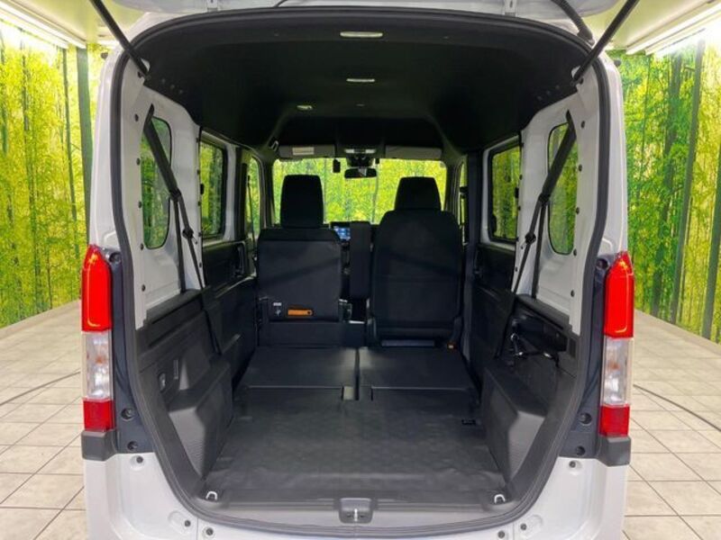 N-VAN