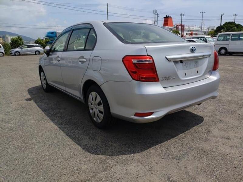 COROLLA AXIO