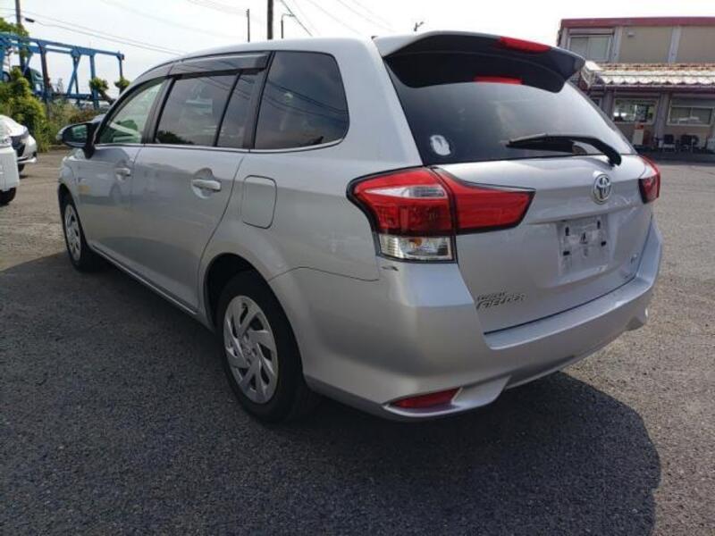 COROLLA FIELDER