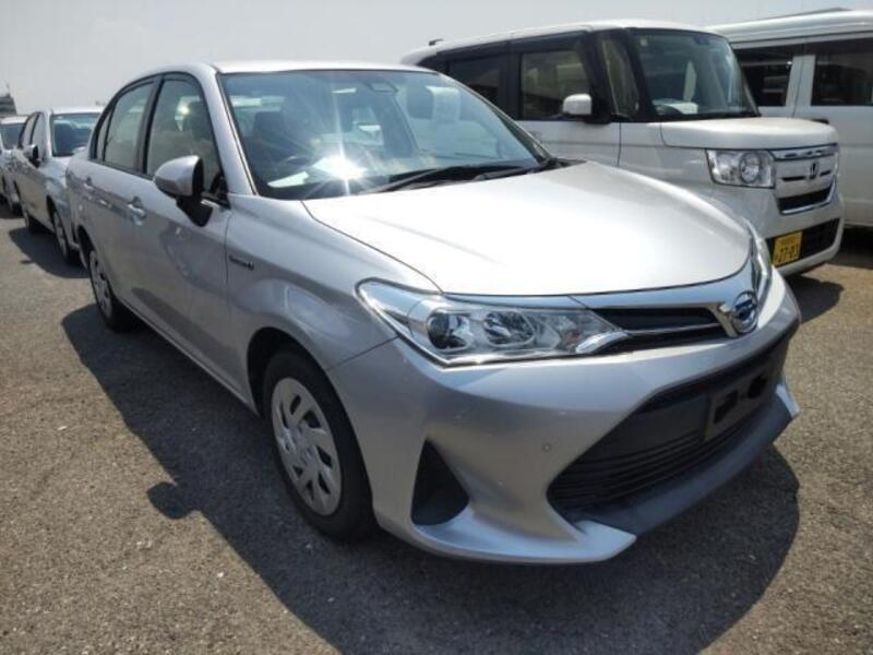 COROLLA AXIO