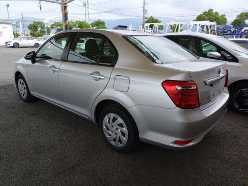 COROLLA AXIO