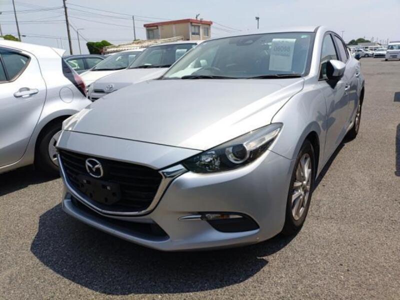 MAZDA AXELA