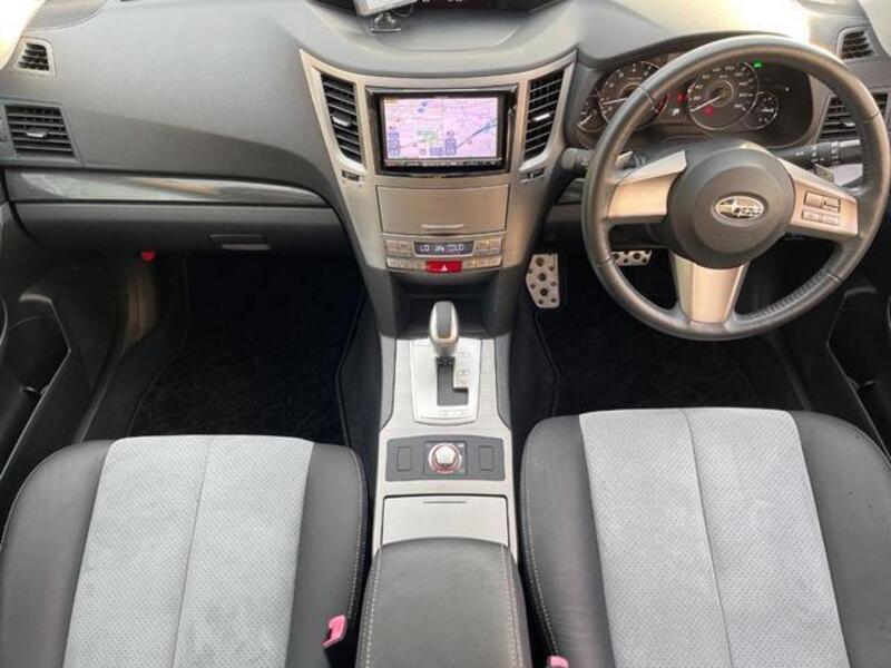 LEGACY B4