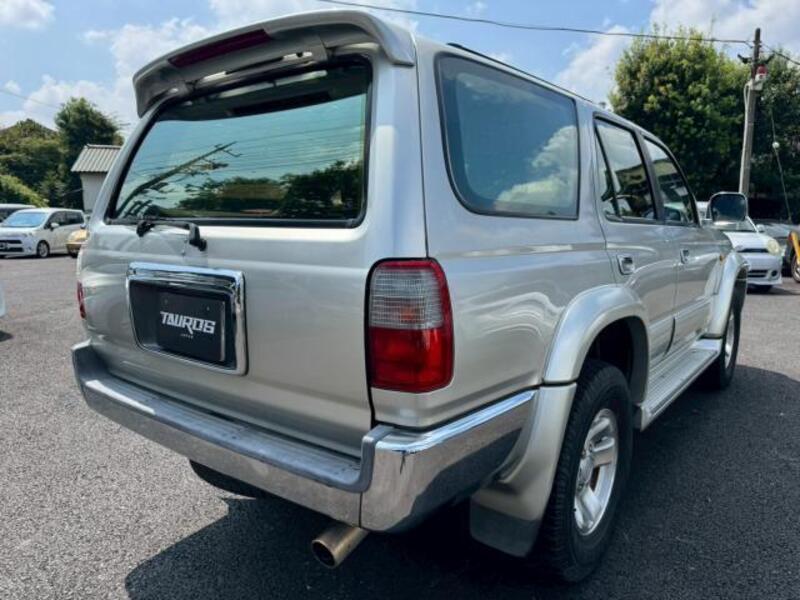 HILUX SURF