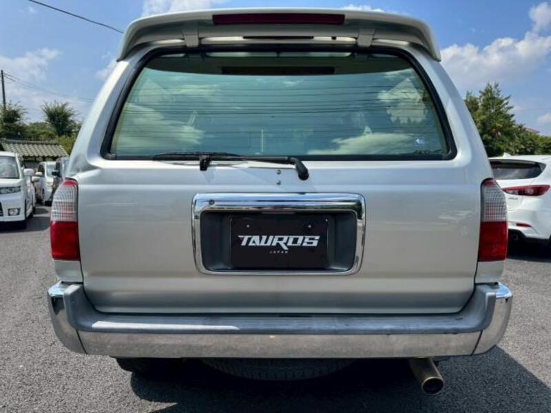 HILUX SURF