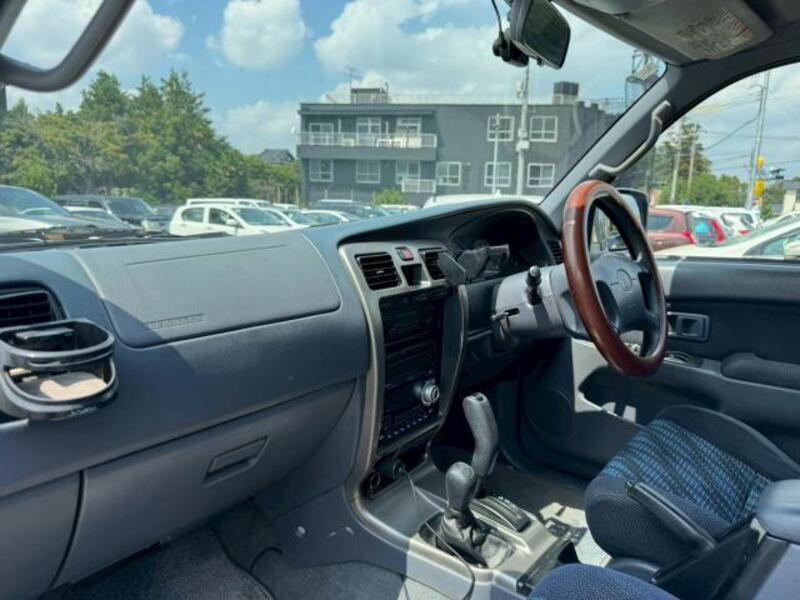 HILUX SURF
