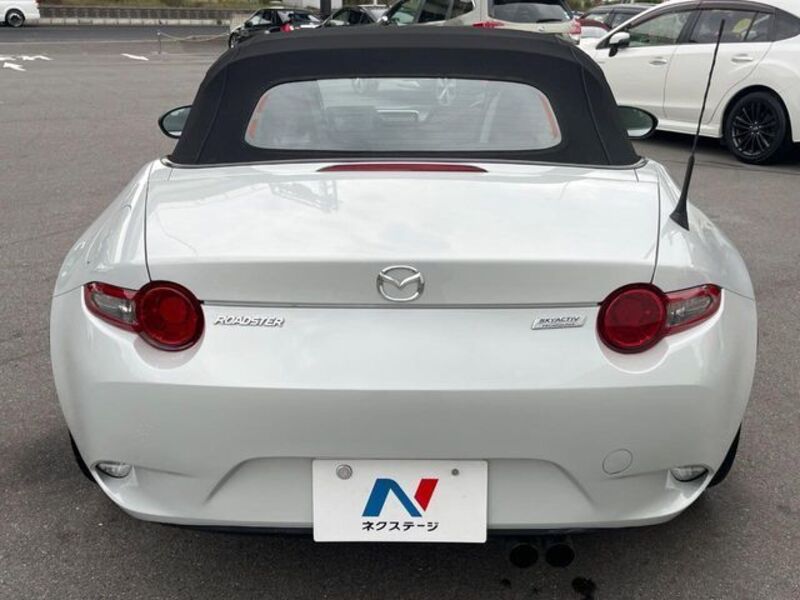 ROADSTER