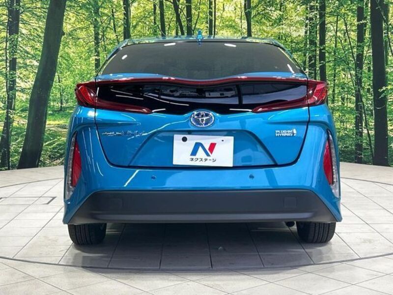 PRIUS PHV