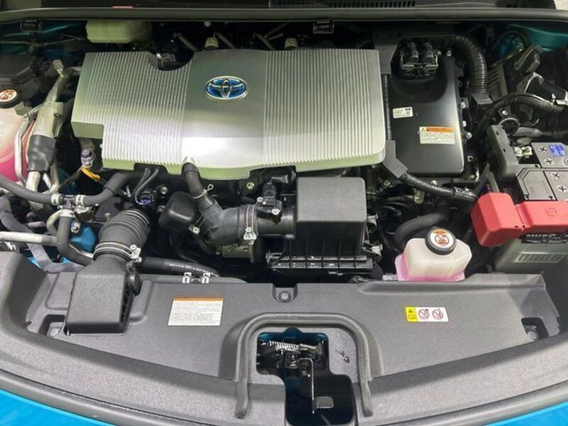 PRIUS PHV