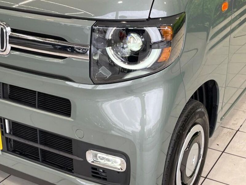 N-VAN