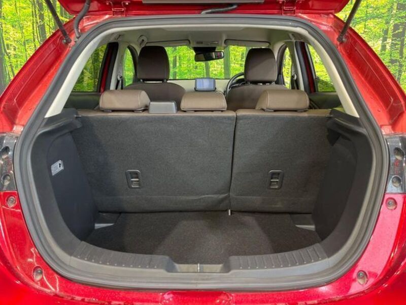MAZDA2