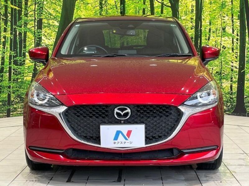 MAZDA2