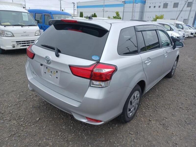 COROLLA FIELDER