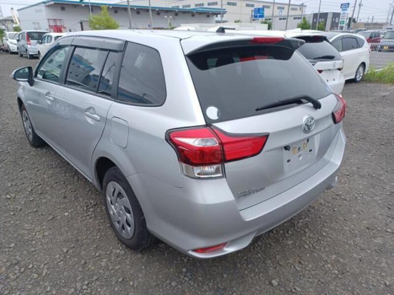 COROLLA FIELDER