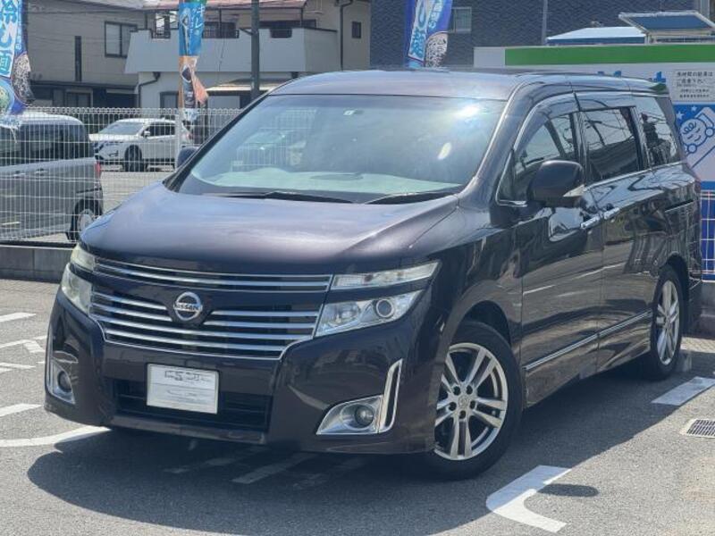 NISSAN ELGRAND
