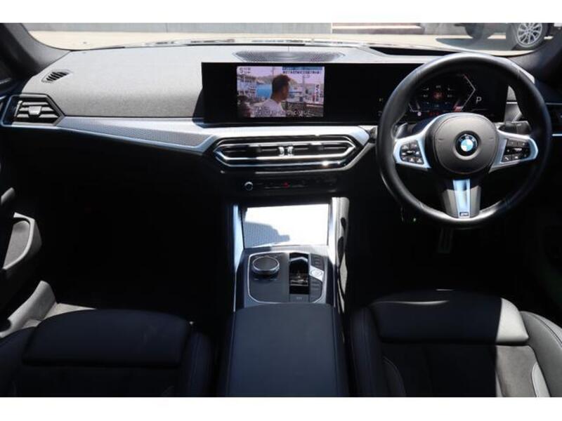 4 SERIES
