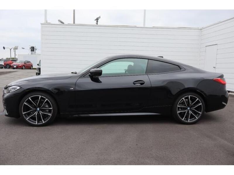4 SERIES