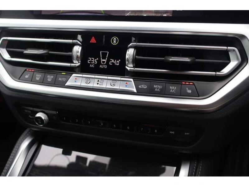 4 SERIES