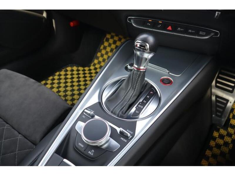 TTS COUPE