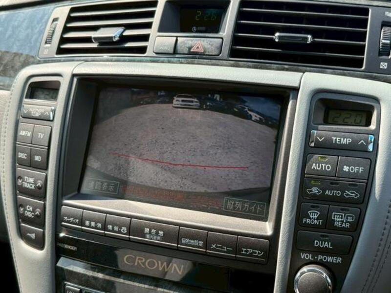 CROWN