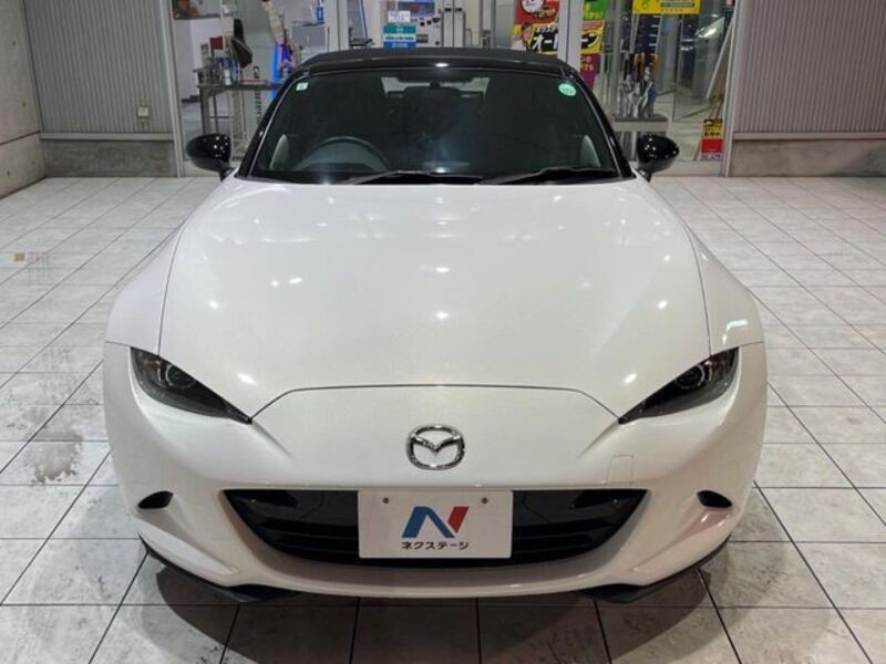 ROADSTER
