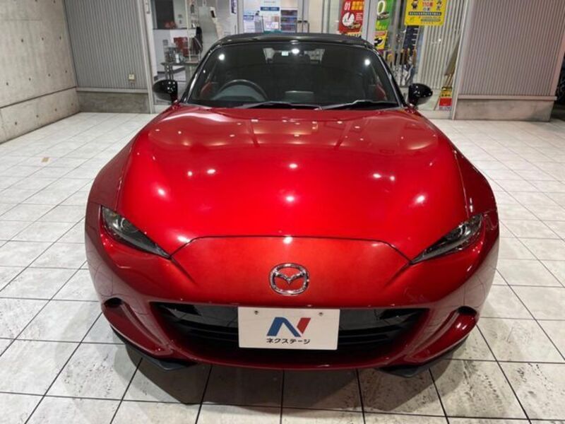 ROADSTER