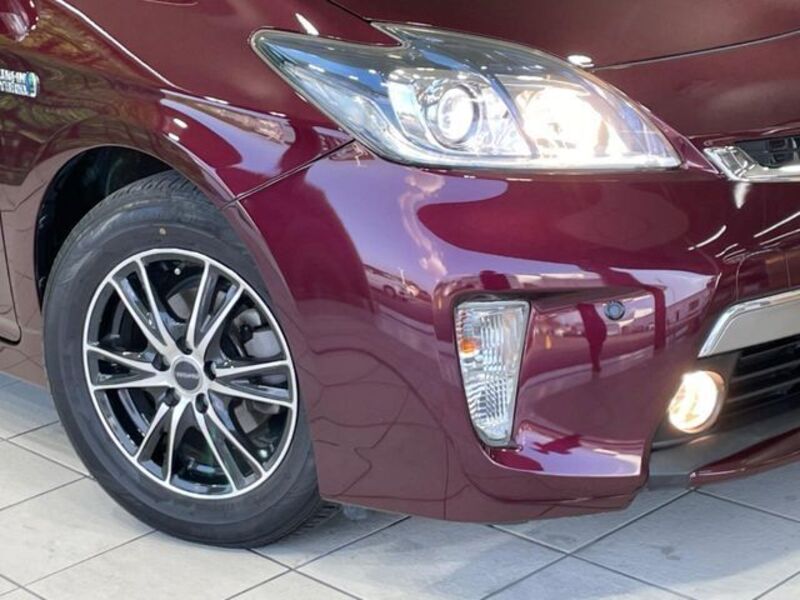 PRIUS PHV