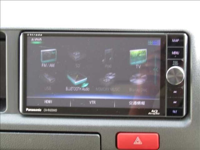 HIACE COMMUTER
