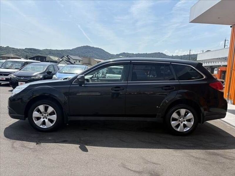 LEGACY OUTBACK
