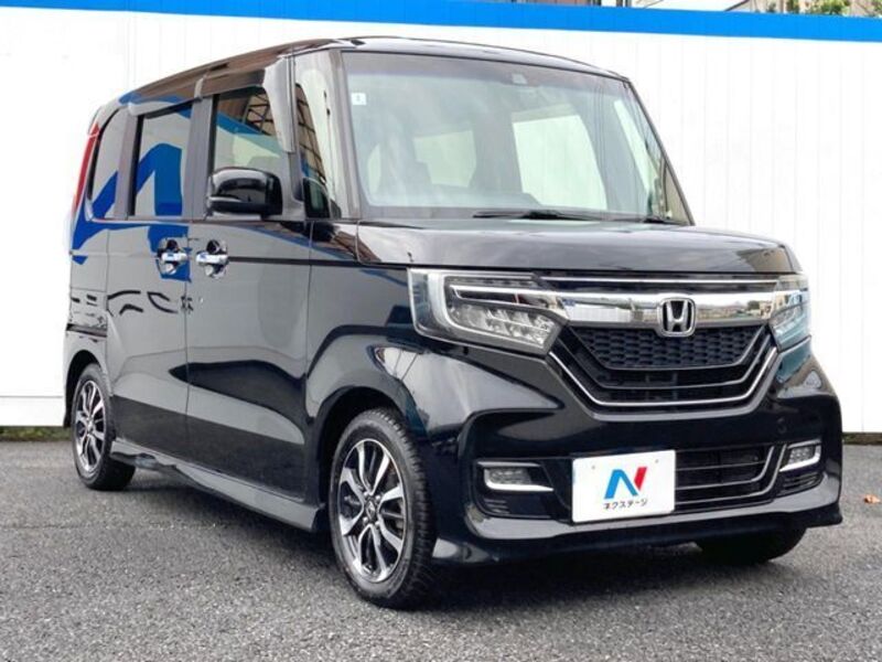 N BOX CUSTOM