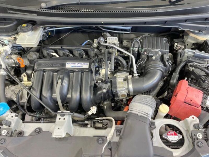FIT HYBRID