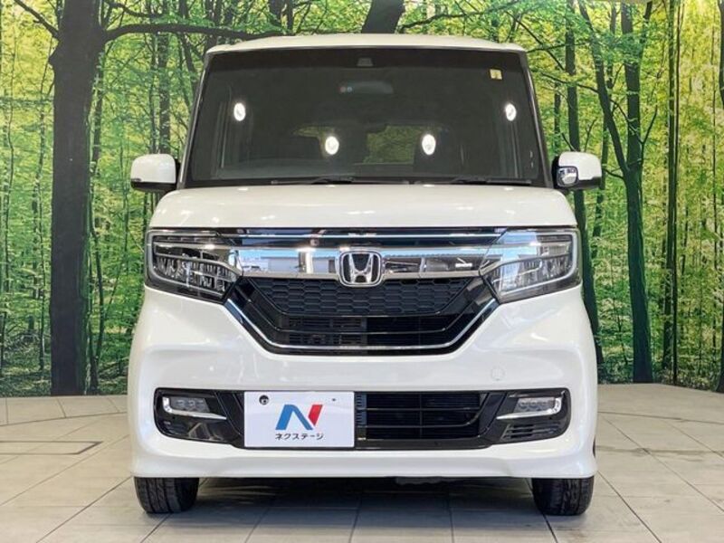 N BOX CUSTOM