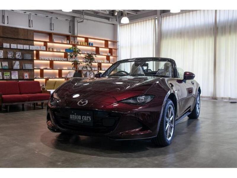 ROADSTER