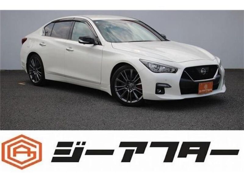 NISSAN SKYLINE