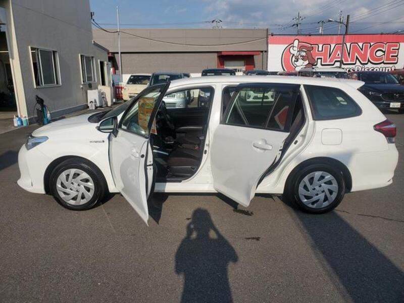 COROLLA FIELDER