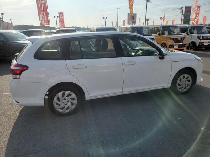 COROLLA FIELDER