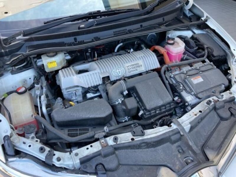 AURIS HYBRID