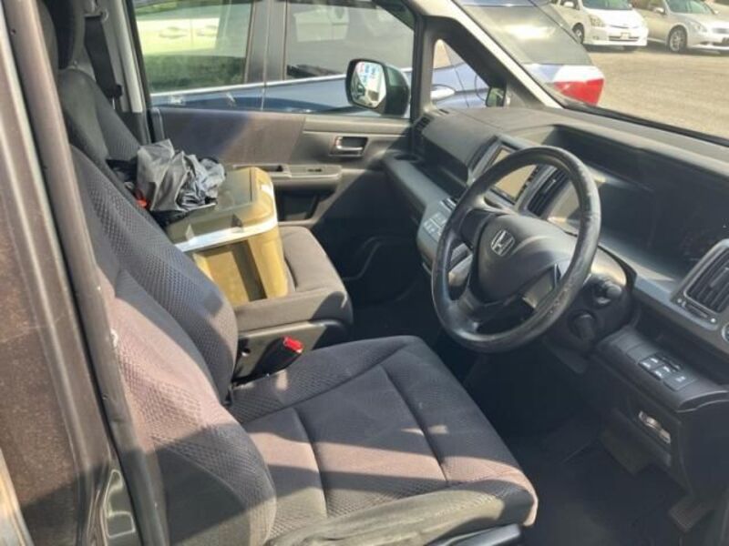 STEPWAGON SPADA