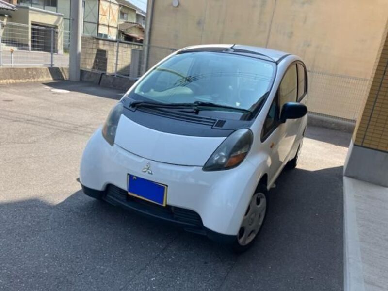MITSUBISHI I