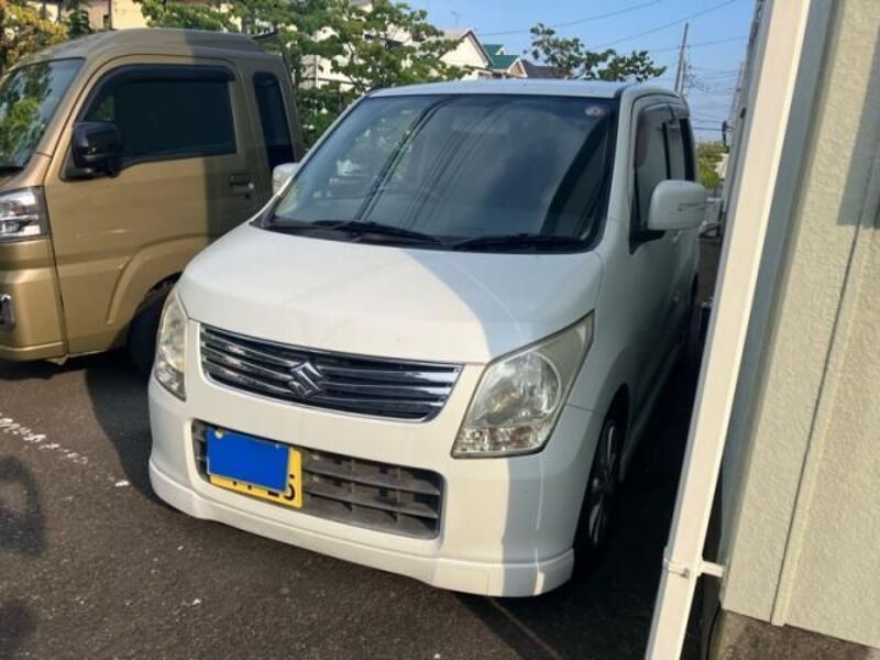 WAGON R