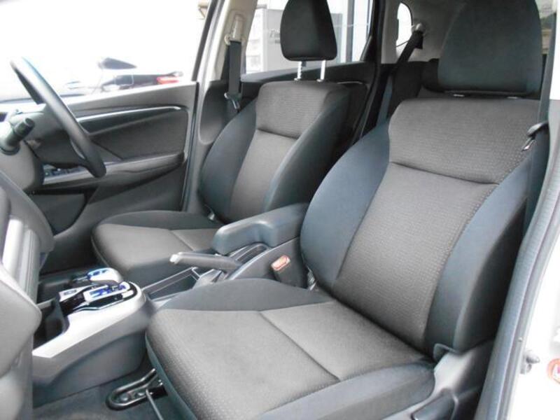 FIT HYBRID