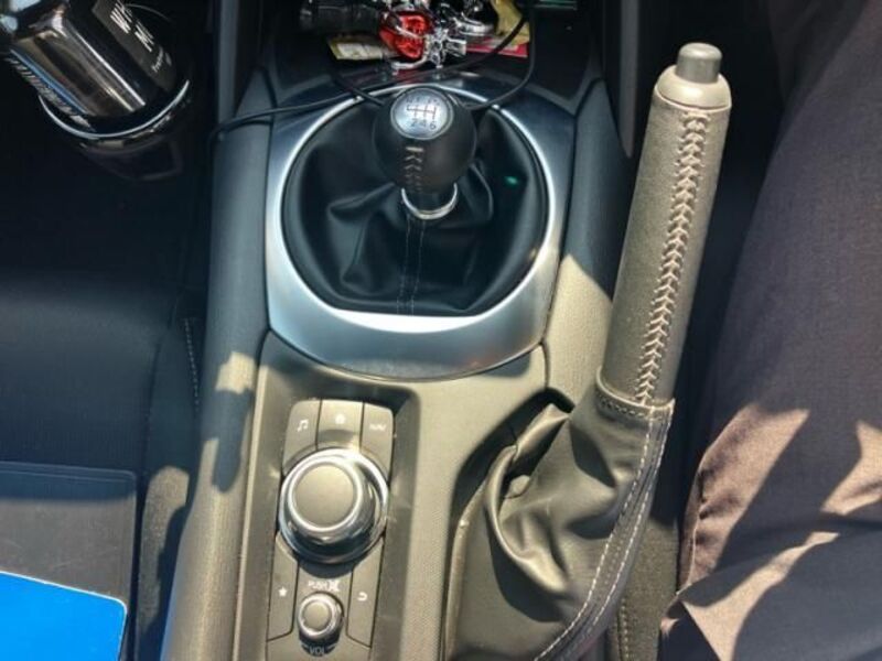 ROADSTER