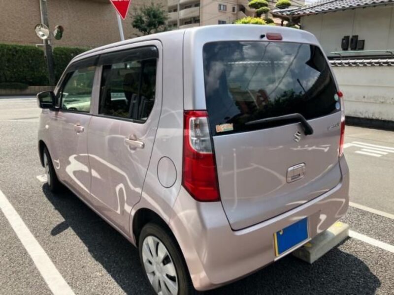 WAGON R