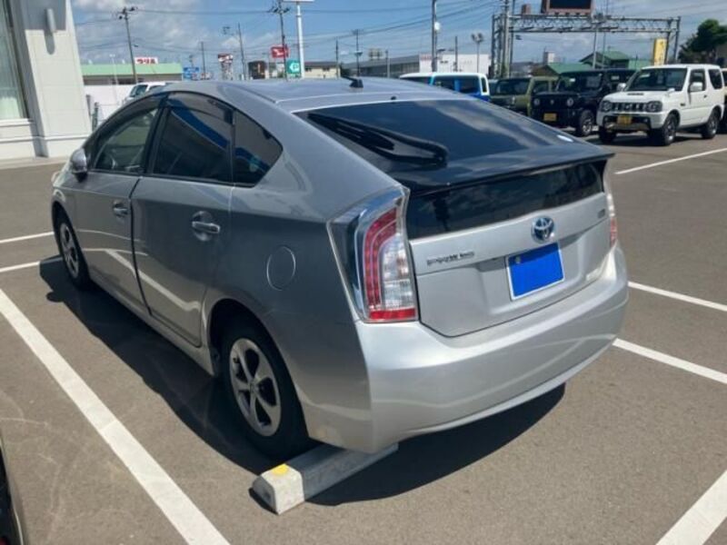 PRIUS