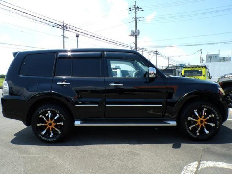 PAJERO