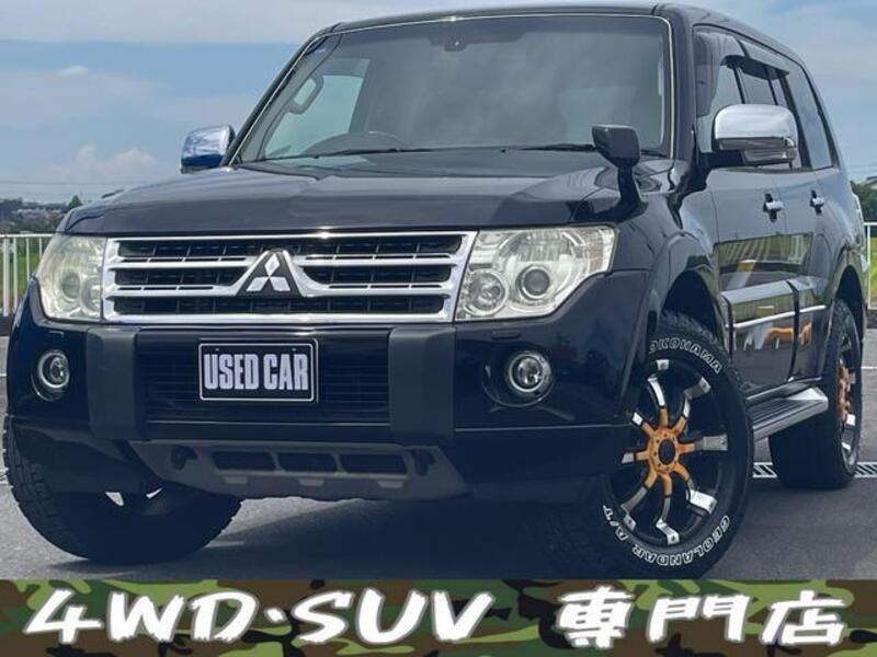 MITSUBISHI PAJERO