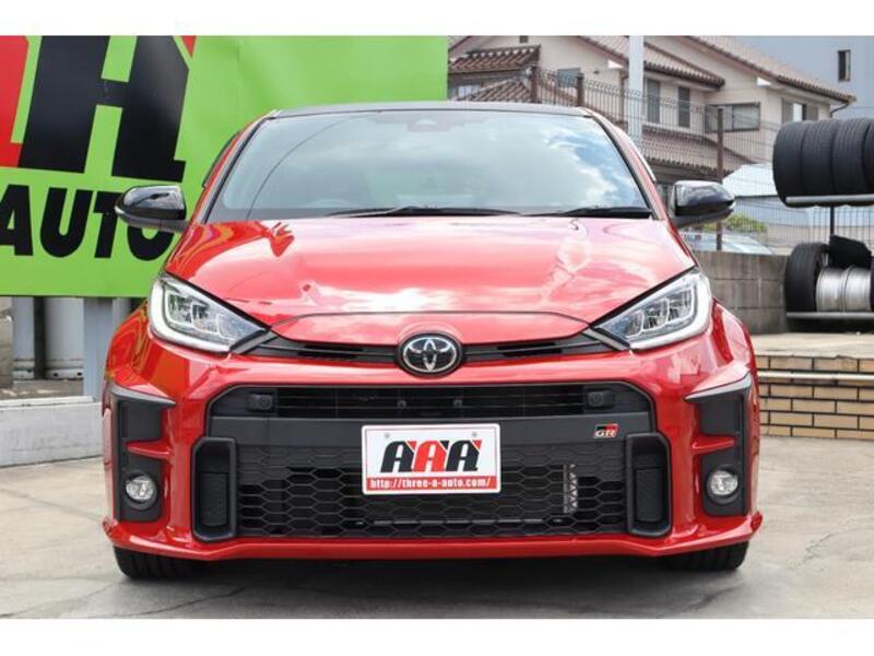 GR YARIS