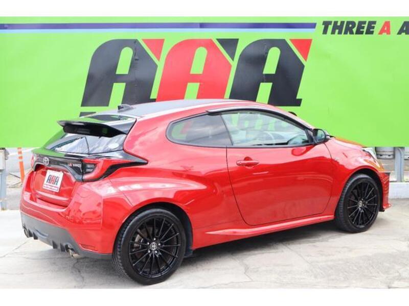 GR YARIS