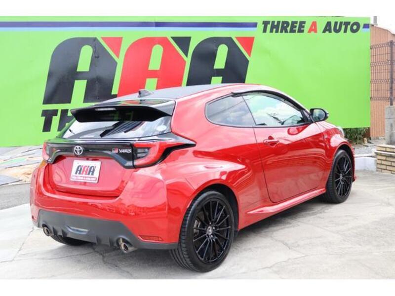 GR YARIS